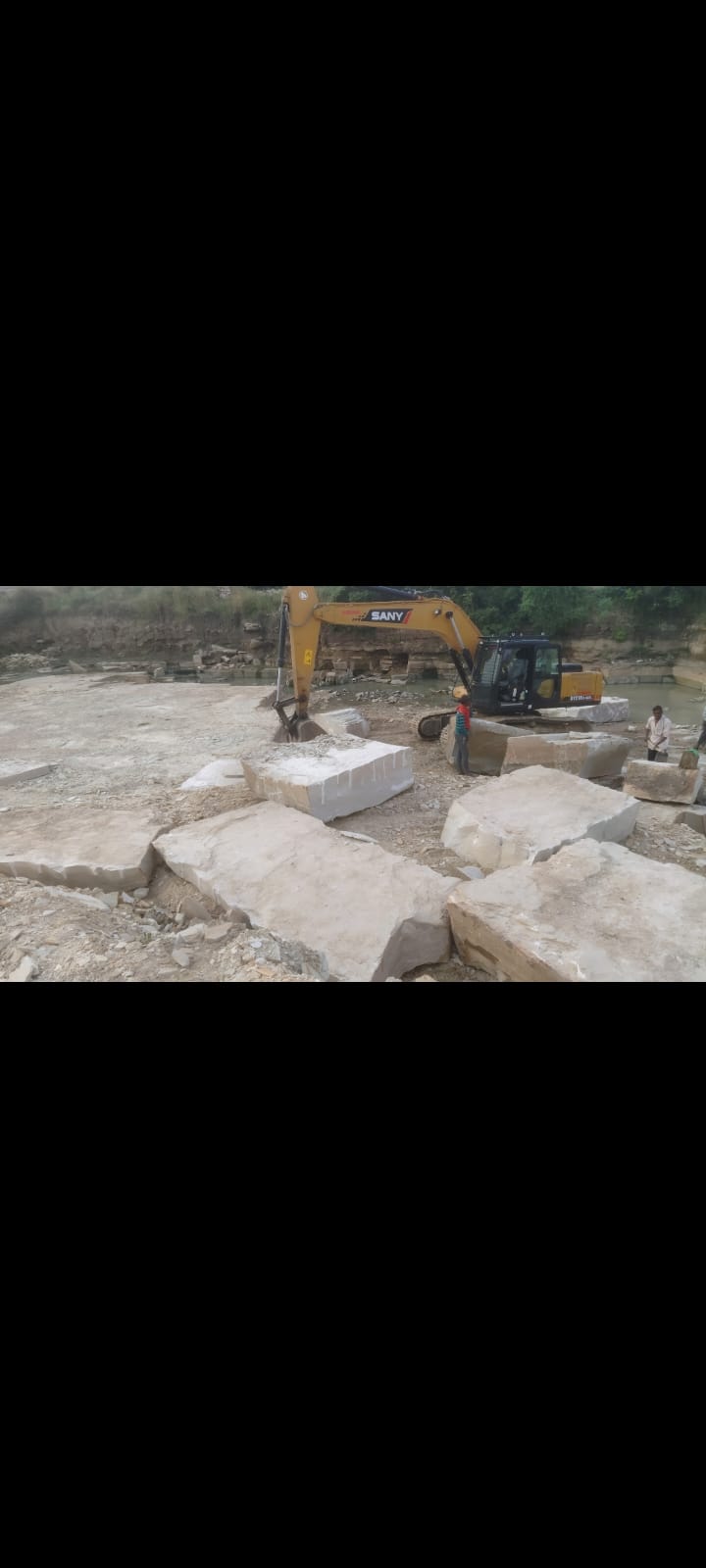 WhatsApp Image 2026-04-28 at 09.04